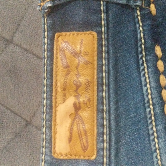 Women's Seven7 Skinny Jeans - Picture 6 of 9